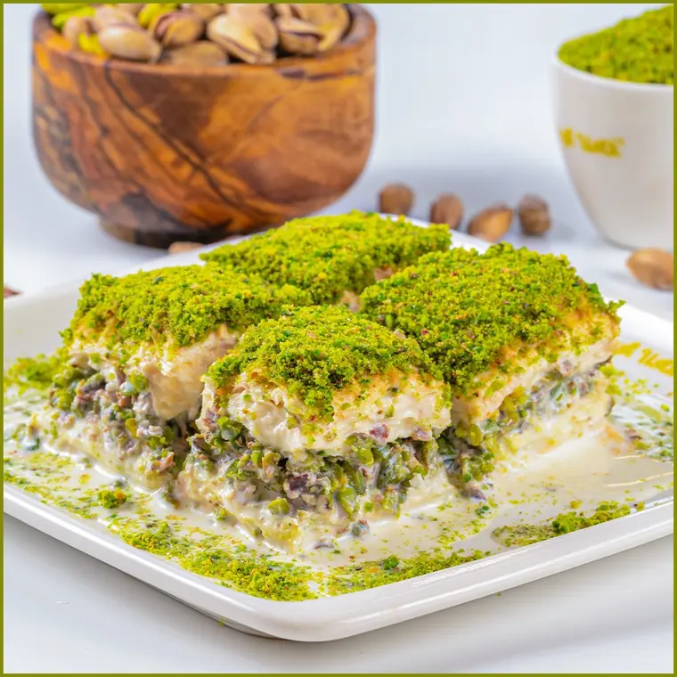 Bol fıstıklı soğuk baklava